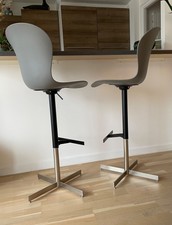 Chaise de bar ajustable Gris/laqué noir BoConcept 104-128 cm de hauteur