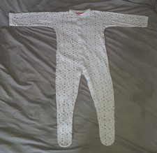 Pyjama blanc à coeurs Primark 18-24 mois, très bon état