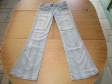 JEAN CLAIR A RAYURES T 42 COMME NEUF