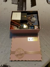 Lots D Objets De Vitrine