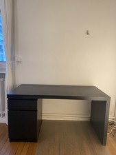 BUREAU GRAND, Ikea Malm, Brun / Noir, Rangement 140x65x73 cm