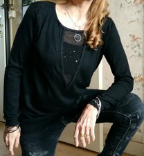 Superbes pulls fins strass 36 ?très fun !!!