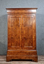 Très jolie armoire époque Louis Philippe en noyer vers 1830