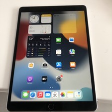 Apple iPad Pro 1ème gén 64go, Wi-Fi + 4G (Désimlocke), 10,5" -clavier bluetooth