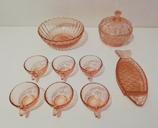 Ensemble service a Thé 6 tasses plat bol boite sucre rose transparent vintage 70