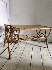 Table basse vintage en rotin, meuble ancien salon osier