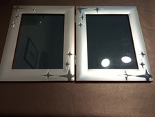 Double Cadre photo argenté, recouvert velours rouge 26,5 x 21,5 cm