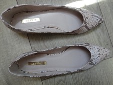 Magnifique paire escarpin ESPRIT P.39 neuve