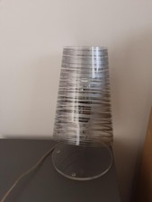 Lampe de chevet design  original 