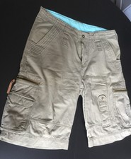 SHORT-BERMUDA MULTI POCHES - EN TOILE KAKI - NEUF JAMAIS PORTÉ