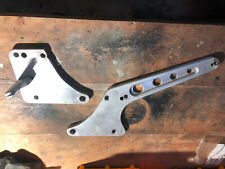 Norton commando 750-850 triton cafe racer platines alu de commande reculées.