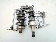 boite de vitesse complete  triumph 675 street triple 2007 2008 2009 2010 2011 