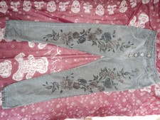 Jean fille taille 34-36 en bon état