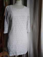 Robe Véro Moda, dentelle, taille 40, crème beige