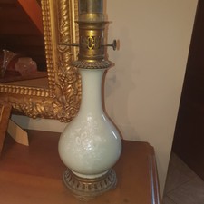 Ancienne  lampe à pétrole huile napoléon lll XIXeen porcelaine