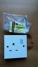 1 Gang 13 A Switched Socket RS 252-6740