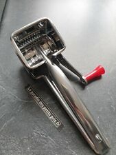 Râpe À Fromage Inox, Moulin À Fromage 150 g ,Droitier Ou Gaucher
