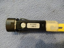 2217 Bouton de warning 9123682 VOLVO V40  D2 Momentum 