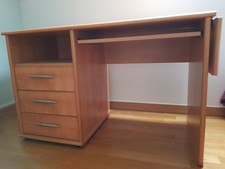 Bureau 3 tiroirs avec rabat à droite + chaise de bureau noire