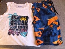 vends t shirt taille 16 ANS et short long taille S (30)