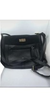 Ted Lapidus Petit sac à main  noir en cuir 26 X 21 cm