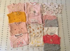 A SAISIR !!! Lot vêtements bébé fille 9 mois - diverses marques