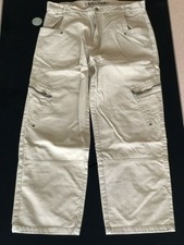 Pantalon beige d’occasion pour Homme (bon état), taille : L, marque : Shilton.