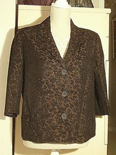 JOLIE VESTE VINTAGE T40 EFFET DENTELLE NOIRE SUR MARRON BRLLANT BOUTONS CISELES
