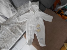 Combinaison pilote Winnie l'ourson (Disney baby), taille: 3/6 mois