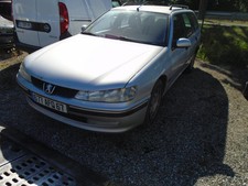 Calandre PEUGEOT 406 PHASE 2 BREAK 2.0 HDI - 8V TURBO /R:61731293