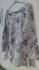 Haut/tunique/blouse ajourée blanc/bleu déco fleurs T/40 "S'Oliver"