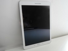 Samsung T815 Galaxy Tab S2 9,7" 32 Go Wi-Fi 4G Tablette - Blanche
