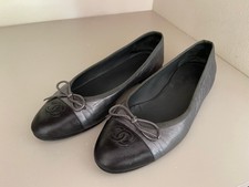 Chaussures ballerines Chanel en cuir argenté et noir - Pointure 39