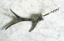 TIRE BOUCHON EN METAL ARGENTE - A DECOR DE BOIS DE CERF