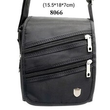 SACOCHE BANDOULIÈRE SYNTHÉTIQUE NOIR L.17 CM H.20 CM L.6 CM