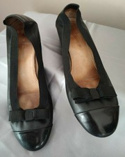 BALLERINES SALVATORE FERRAGAMO CUIR ET VERNI NOIR - PETIT TALON -  PT 39
