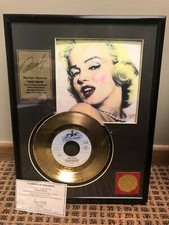MARILYN MONROE Framed 24kt Gold Plated 45 RPM Record Heat Wave COA Fan Gift