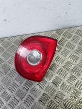 Feu arriere secondaire droit (feux) VOLKSWAGEN GOLF 5 1.9 TDI - 8V/R:56362138