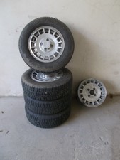 Roues Ford Taunus Ghia avec pneus neige Michelin