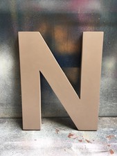 décoration lettre E  en bois 30cm