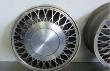 4 jantes alu Renault (clio baccara, R19 baccara, R21 TXE, ...)