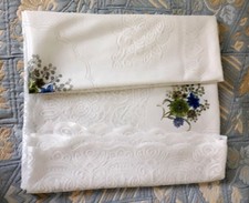Nappe dentelle vintage blanche
