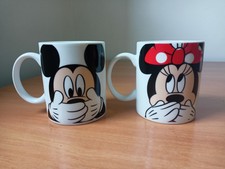 Lot 2 mugs / tasses Mickey et Minnie Disney 