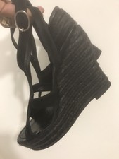 MAGNIFIQUES ESCARPINS/SANDALES COMPENSÉES NOIRES EN CUIR CASTANER P 40, Chic