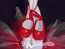 ballerines chaussures chaussons rouge bébé reborn taille 0 à 3 mois