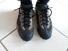 Chaussures VTT Shimano SPD Taille 42 en Nubuck/Cuir grise et noir