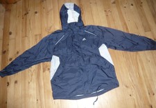  ?  ? 12 ans ADIDAS coupe vent kway très sympa  ?  ?