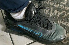 Nike Air Max 2090 T 42 Noir Et Bleu