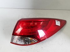 Feu arriere principal droit (feux) HYUNDAI IX 35 PHASE 1 1.7 CRDI /R:61635397