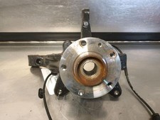 Pivot de moyeu avant gauche  RENAULT KANGOO II Diesel/R:62125107